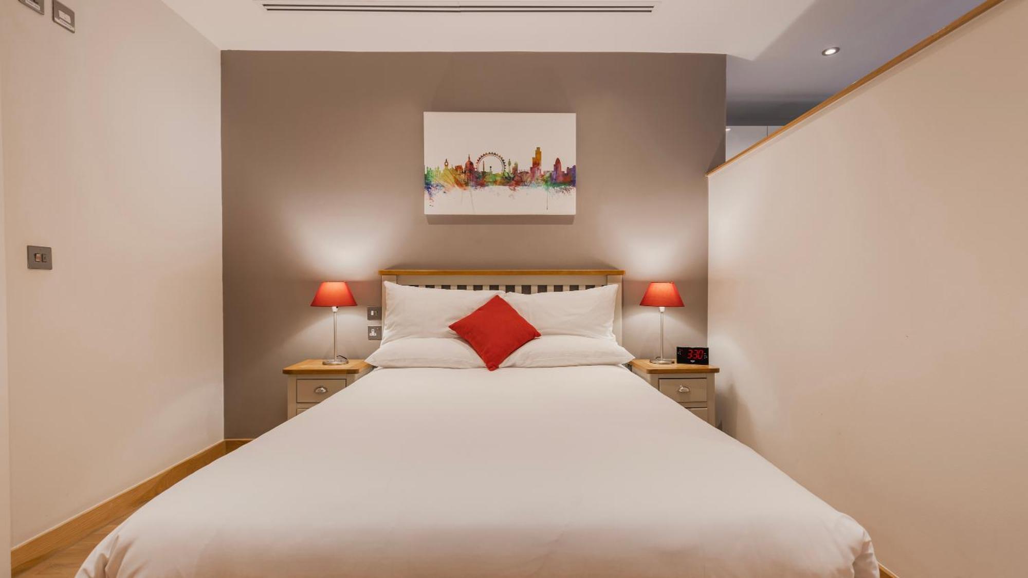 Barbican Serviced By Lovelystay Apartament Londra