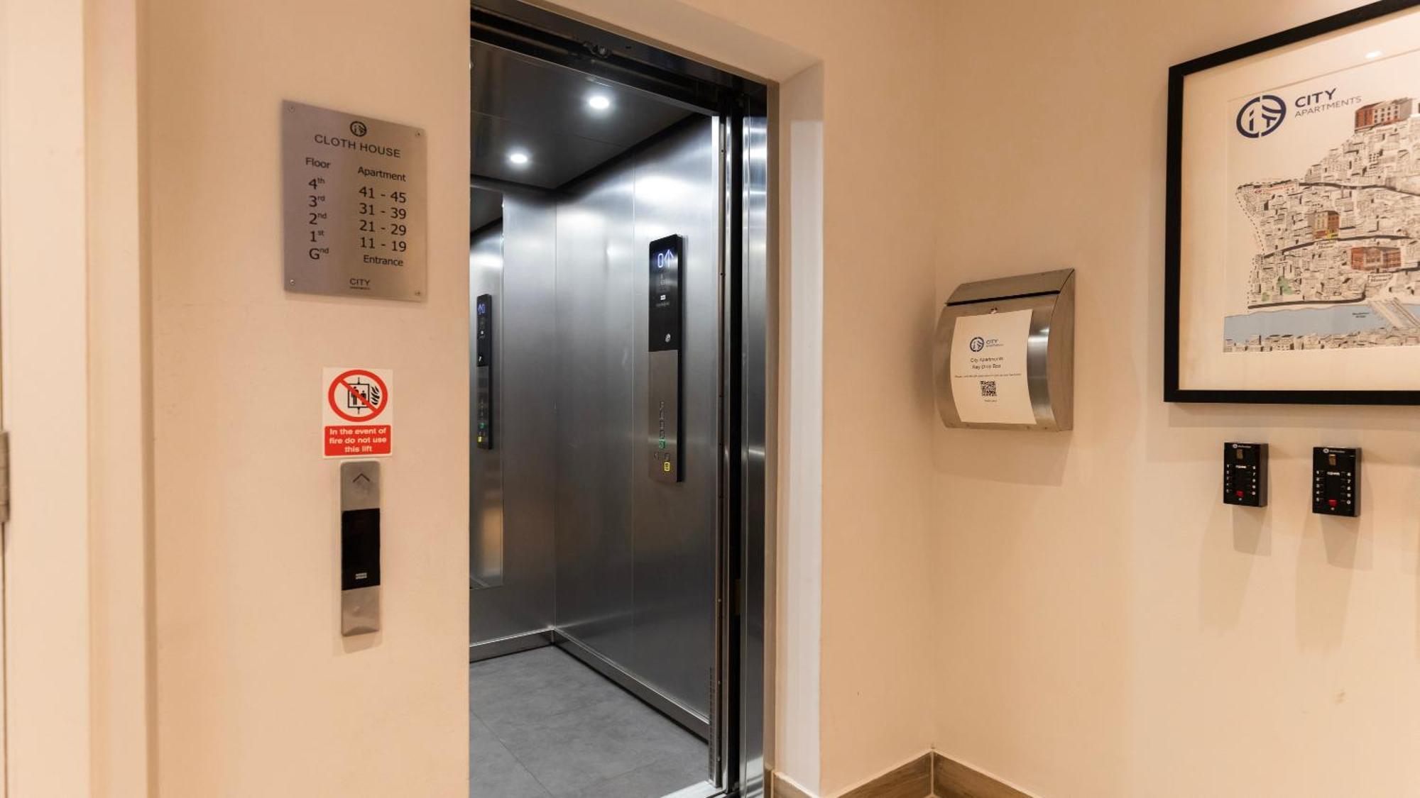 Barbican Serviced By Lovelystay Apartament *